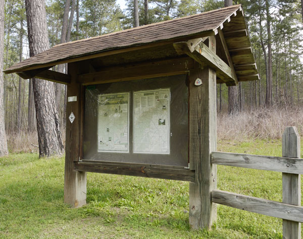 Kiosk at FR500 Railroad / Heflin Spur